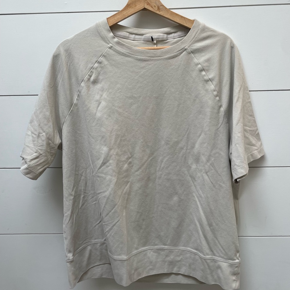 Lululemon medium t shirt.
